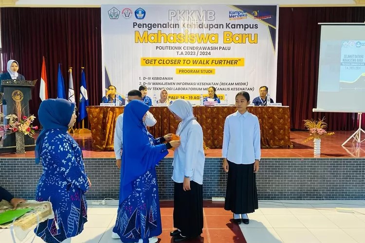 Politeknik Cendarawasih Palu Sukses Menggelar PKKMB Bertemakan 